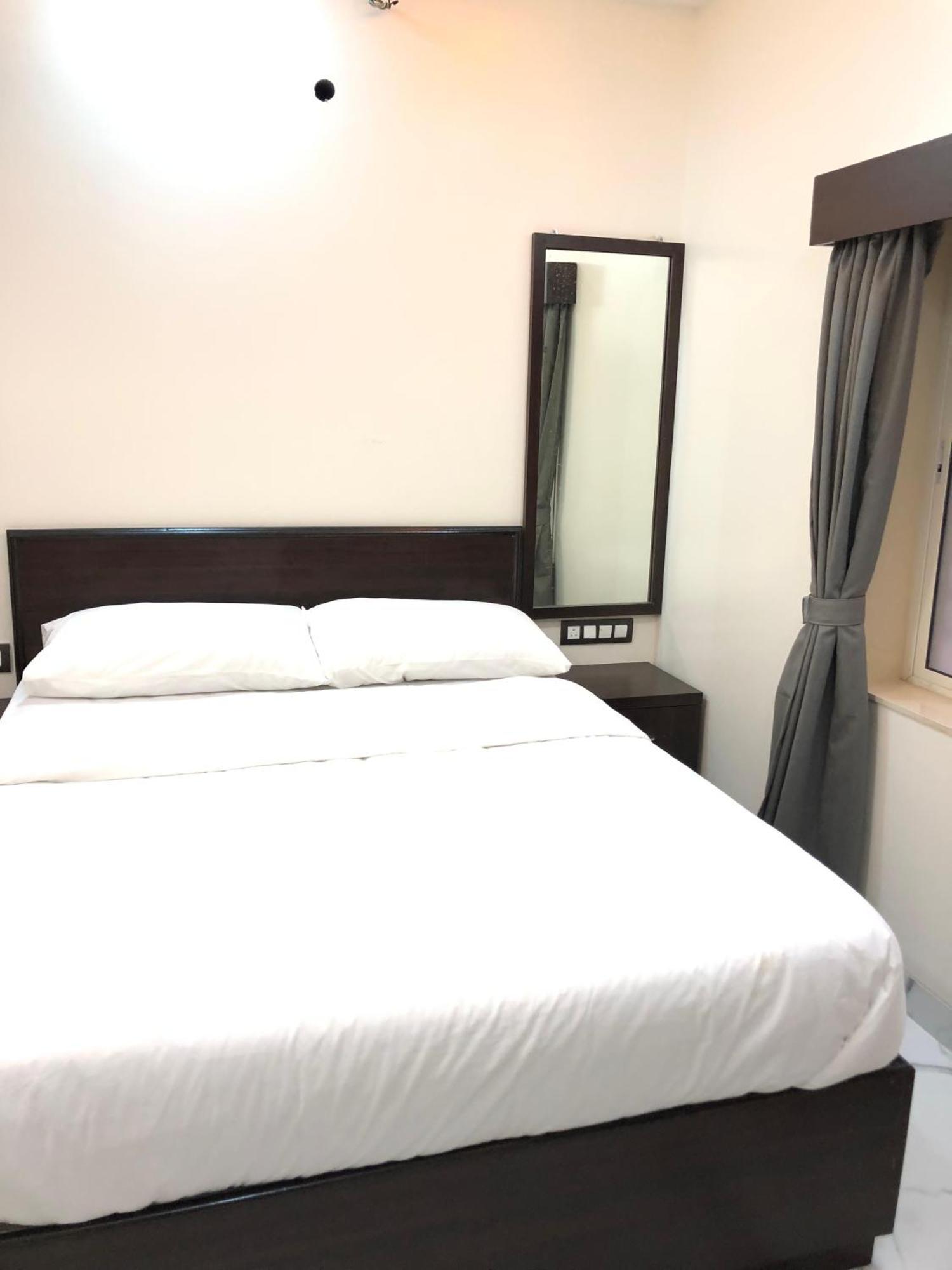 Sameena Guest House Panchgani Ngoại thất bức ảnh