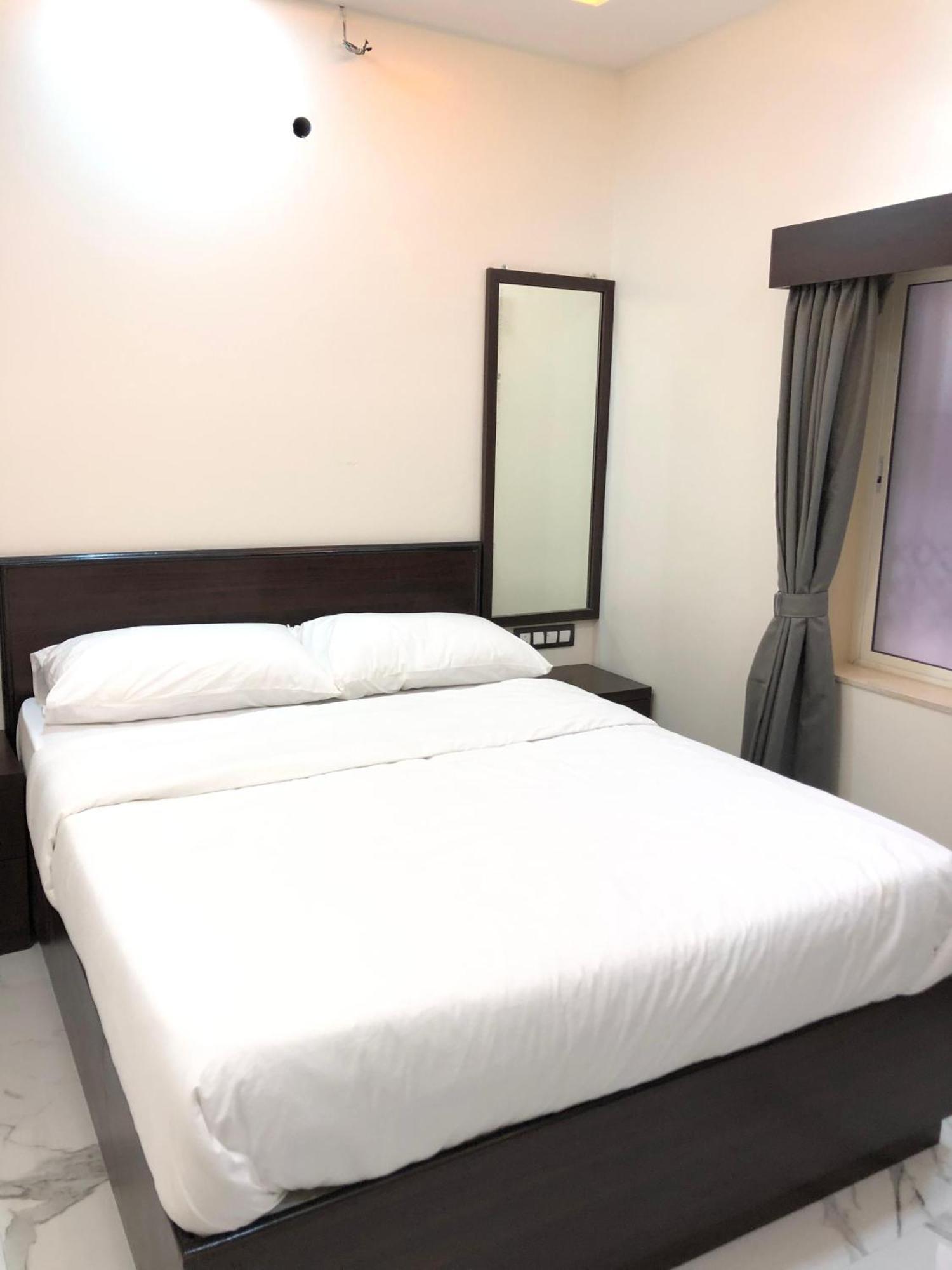 Sameena Guest House Panchgani Ngoại thất bức ảnh