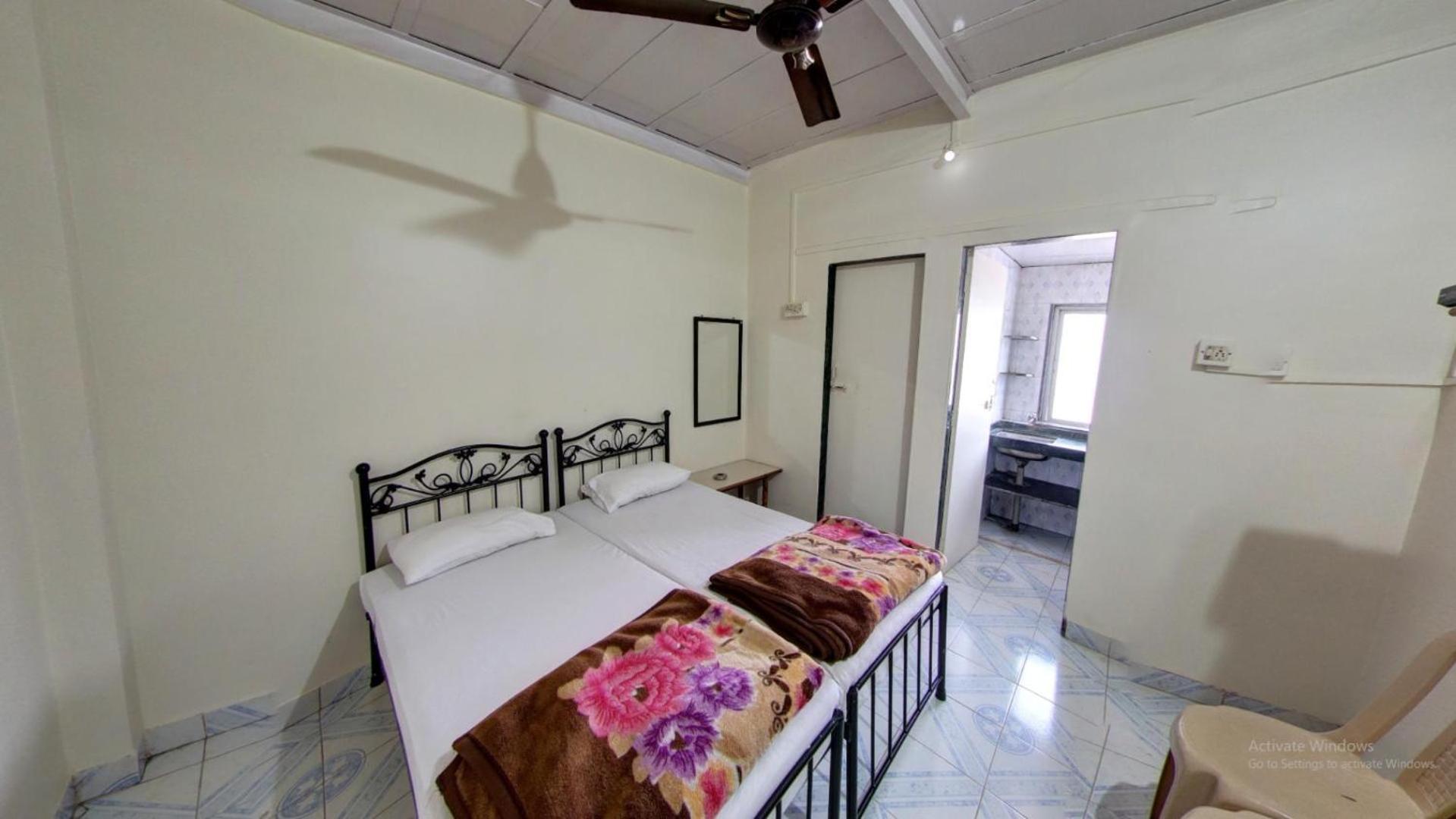 Sameena Guest House Panchgani Ngoại thất bức ảnh